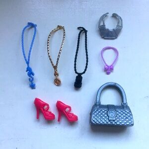 Barbie Assorted Doll Accessories Shoes Purse Necklaces Plastic 1:6 in